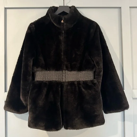 La Fiorentina Plush Faux Fur 🐰♥️